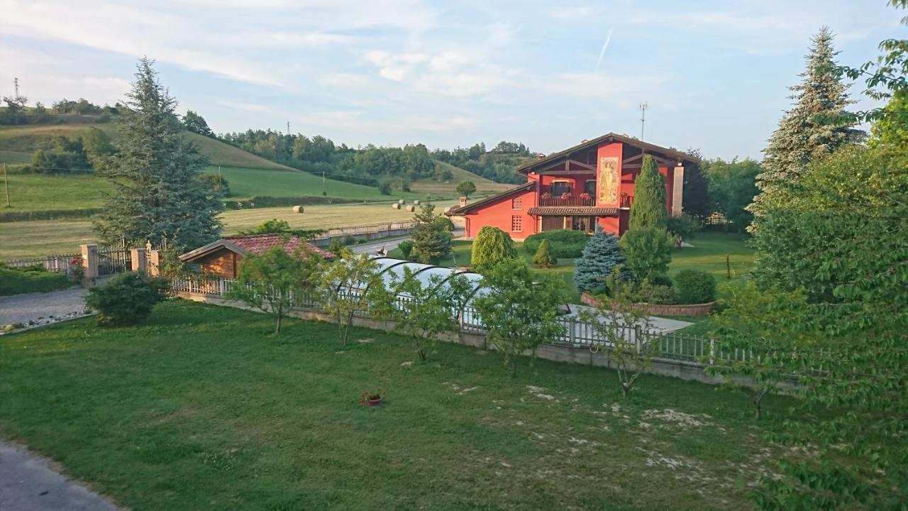 Bed and Breakfast L'Isola Dla Cerrea à Mombasiglio Extérieur photo